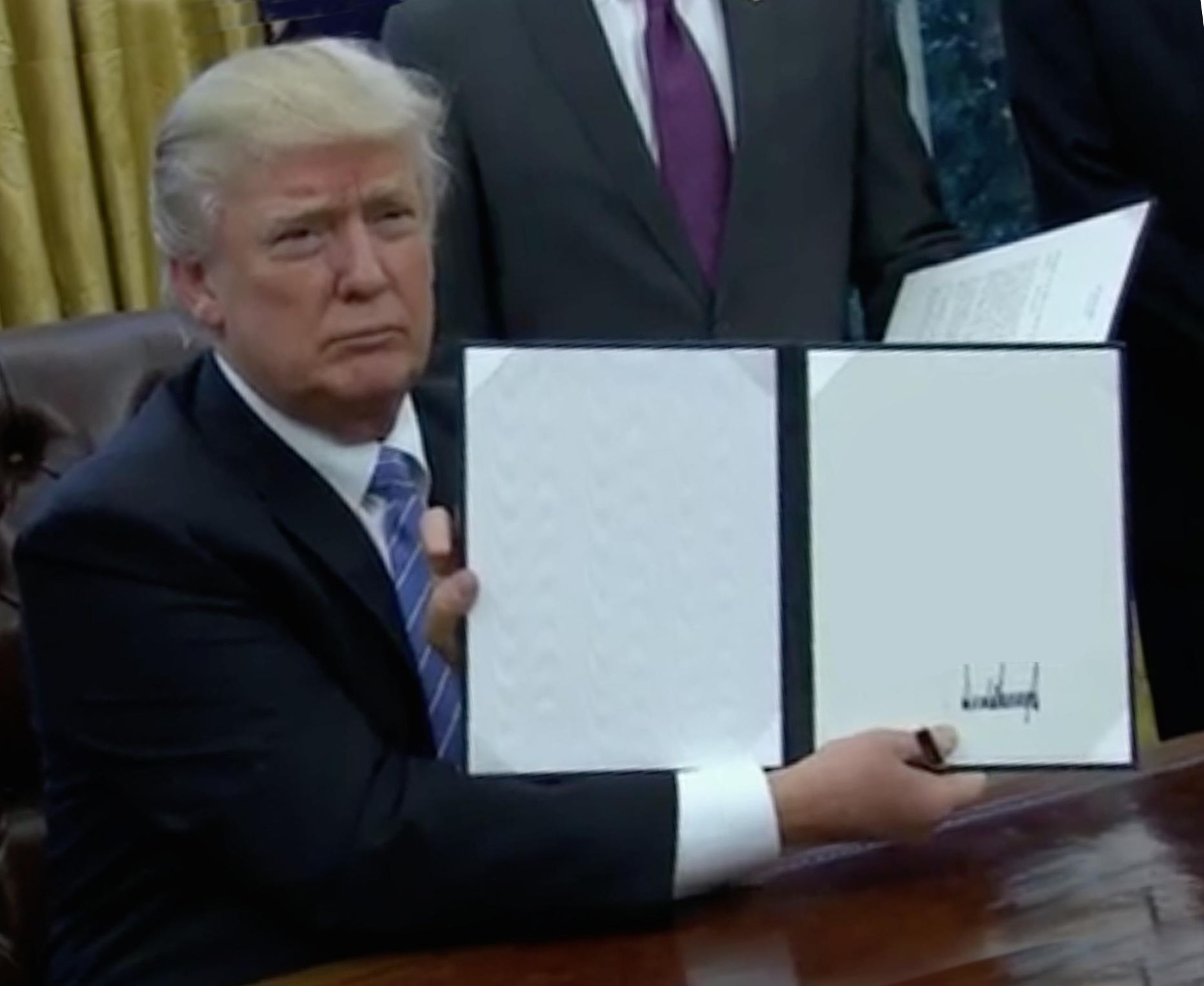 Trump Bill Signing Blank Meme Template - Imgflip - 1866 x 1529 jpeg 123kB